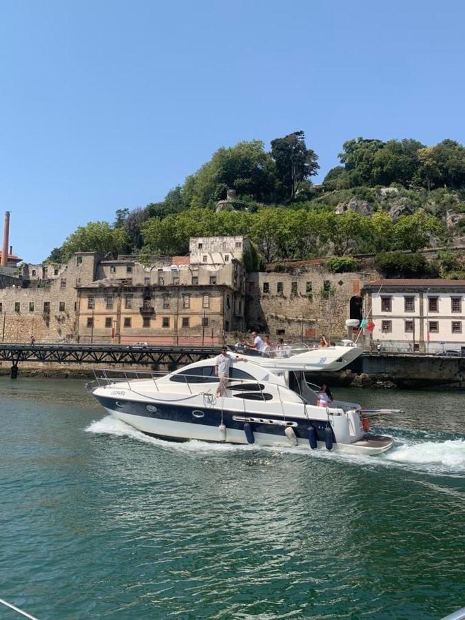 Porto Private Yacht- Accommodation Douro River Eksteriør bilde